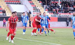 Başkansız, otobüsle gidip puanla döndüler! Kepezspor Kastamonu’dan puanla dönüyor