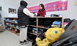 Mersin Büyükşehir’den dar gelirli ailelere giyim desteği