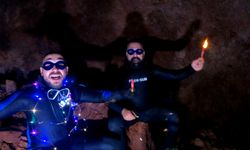 Yeni yılı su altı mağarasında karşıladılar