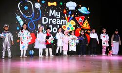 Antalya’daki çocuklardan üst düzey gösteri! Özel Antalya Envar Okulları vizyonu sahneye taşıdı