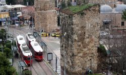 Antalya’nın 2 binlik tarihinde ulaşım tehlikesi