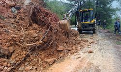 Antalya’nın ilçelerinde yollar yenileniyor