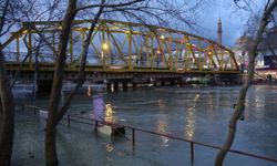 Antalya’nın turisttik ilçesi Manavgat’ta tesisler tehlike altında