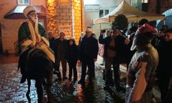 Burdur’da camiye giden çocuklara Nasreddin Hoca sürprizi