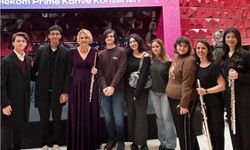 Doç. Lelya Bayramoğulları AKM’de unutulmaz bir konsere imza attı