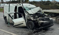 Manavgat'ta feci kaza: 8 kişi yaralandı