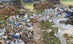 Antalya’nın gözdesi Kaş’ta çöp sorunu isyan ettirdi