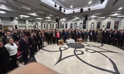 UKAB Partisi Antalya’da gövde gösterisi yaptı