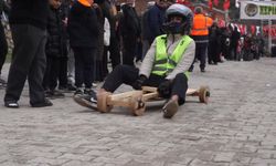 Burdur'da çocukluk oyunu festivale döndü