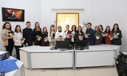 Aksu Belediyesi 8 Mart’ta kadın çalışanlarını unutmadı