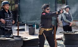 Antalya’daki kadın polislerin eğitimi göz dolduruyor