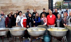 Antalyalı kadınlardan iftar sofrası