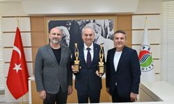 Kepez Tiyatrosu’na iki ödül birden