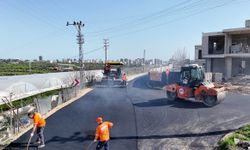 Mersin Mezitli’de yollar yenilendi