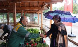 Mersin ücretsiz çiçeklendi