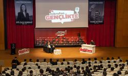 Mikrofon Gençlikte programının ilk konuğu Manavgat Belediye Başkan Vekili Mehmet Çiçek oldu