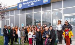 Muğla'da çorap boyama etkinliği ile farkındalık mesajı