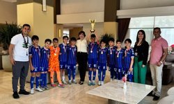 Antalya Okullar Arası Futbol Turnuvası’nda şampiyon Nesibe Aydın