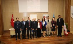 Akdeniz Üniversitesi Cumhuriyeti ve kadını konuştu