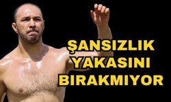 Antalyalı başpehlivanın şanssızlığı bitmiyor... Ali Gürbüz'ün şanssızlık yakasını bırakmıyor