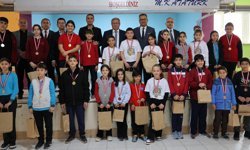 Antalya’da akıl ve zeka oyunları oynandı