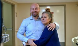 Bağırsağı kangrene gidiyordu, kapalı ameliyatla kurtarıldı