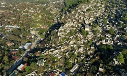 'Hayalet köy’ görenleri büyüledi