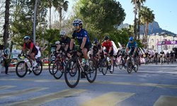 Kemer’de yarışlar kıran kırana geçiyor