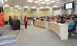 Kepez Belediyesi personeline önemli eğitim