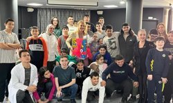 Lelya Bayramoğulları, özel çocuklara 23 Nisan konseri verdi