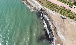 Antalya sahilinde petrol paniği! Gerçek başka çıktı