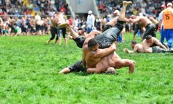 Yağlı güreşte devrim… 100’lerce yıllık gelenek değişiyor