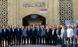 Antalya'da bayramlaşma töreni… Vali Şahin babasıyla geldi