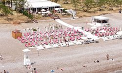 Antalya’daki plajın 1 günlük maliyeti bin 500 TL