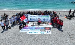 Antalya’dan yaklaşık 20 ton atık çıkartıldı