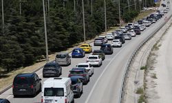 Bayram dönüşünde Burdur-Ankara yolunda yoğunluk