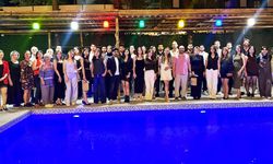 ÇYDD Antalya’da 84 öğrenci mezuniyet sevinci