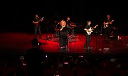 Mersin'de Kent Orkestrası LGS öğrencileri için sahne aldı