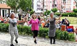 Muratpaşa yaşlı evlerinde bahar şenliği