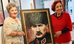 Antalya’da emekli öğretmenden rekor: 100’ü aşkın sergi
