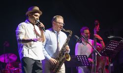 Antalya Akra Caz Festivali’nde Kenan Doğulu rüzgârı esti