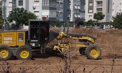 Antalya Avni Tolunay Caddesi’nde riskli alanlara müdahale