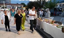 Antalya’nın turizm merkezinde ilk kermes göz doldurdu