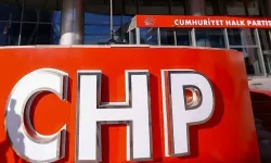 CHP Antalya’da yeni gerilim! CHP’li Turhat görevden almaya rest çekti