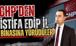 CHP’den istifa edip il binasına yürüdüler