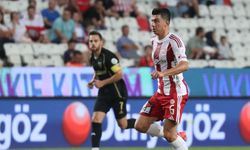 Soner ve Erdoğan Antalyaspor’da kaldı