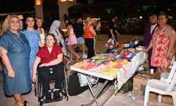 Kemer'de geleneksel kermes kapılarını açtı