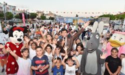 Kepez Belediyesi çocukların yüzünü güldürüyor