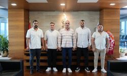 Kırkpınar’ı kazanan pehlivanlara Konyaaltı Belediye Başkanı Cem Kotan’dan anlamlı ödül