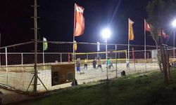 Konyaaltı’nda voleybol sahası kamusal alan engeline takıldı